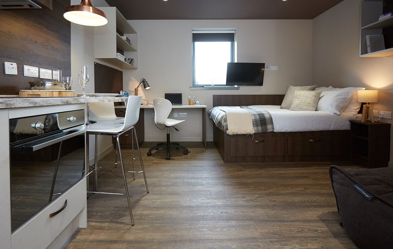 Studio Plus, Woodside House, 90 South Woodside Road, Maryhill, Glasgow - Image 1